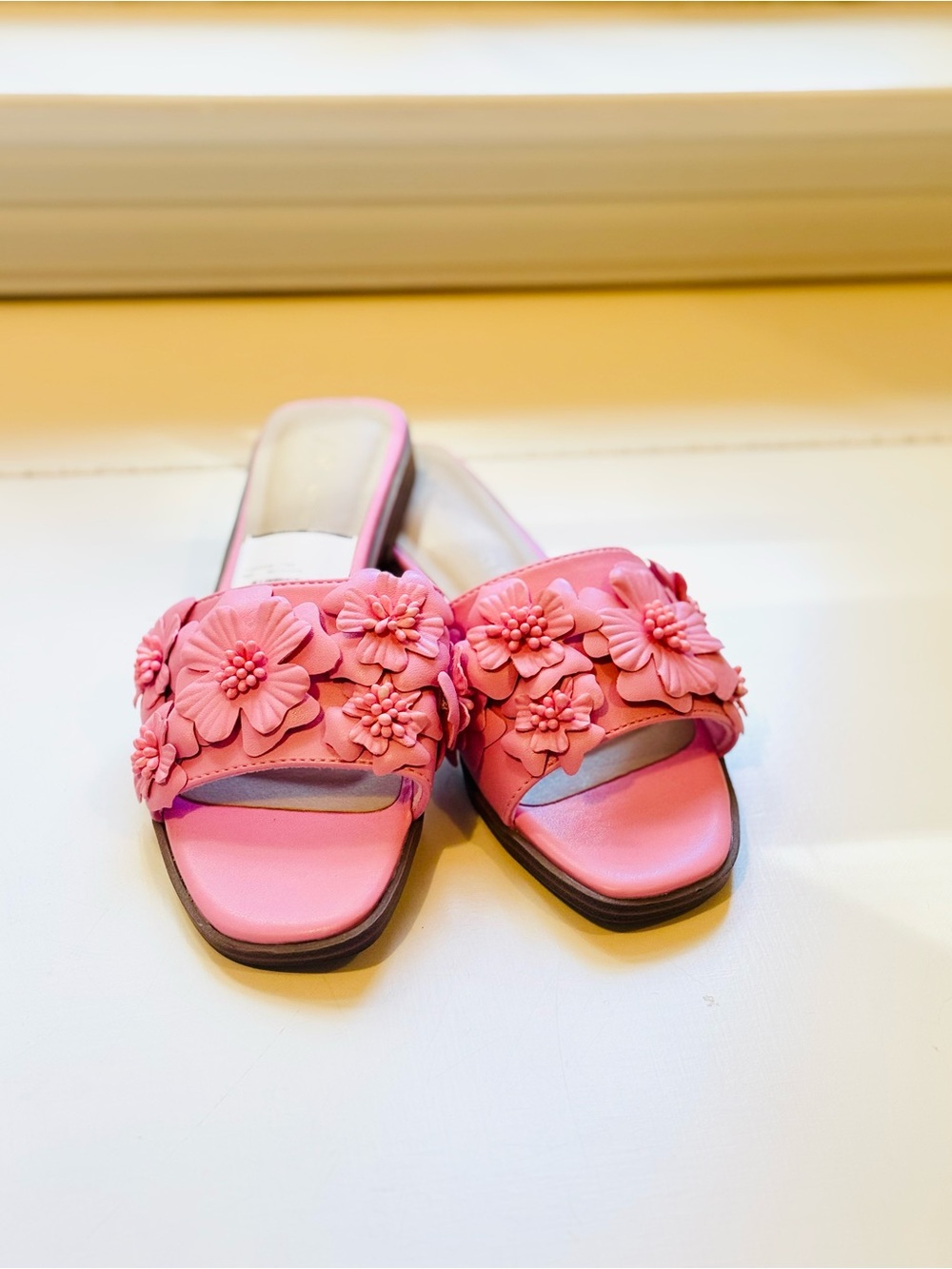 AK Anne Klein Women’s iFlex floral slide sandals Barbie Pink Shoes Size 6 NWT
